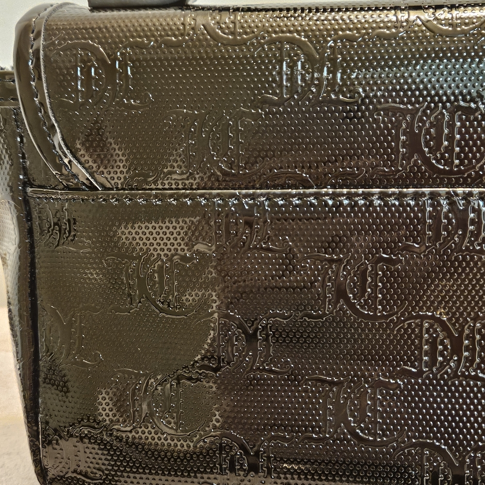 Juicy Couture Black Crossbody Bag with Gold Chain - Picture 7 of 16